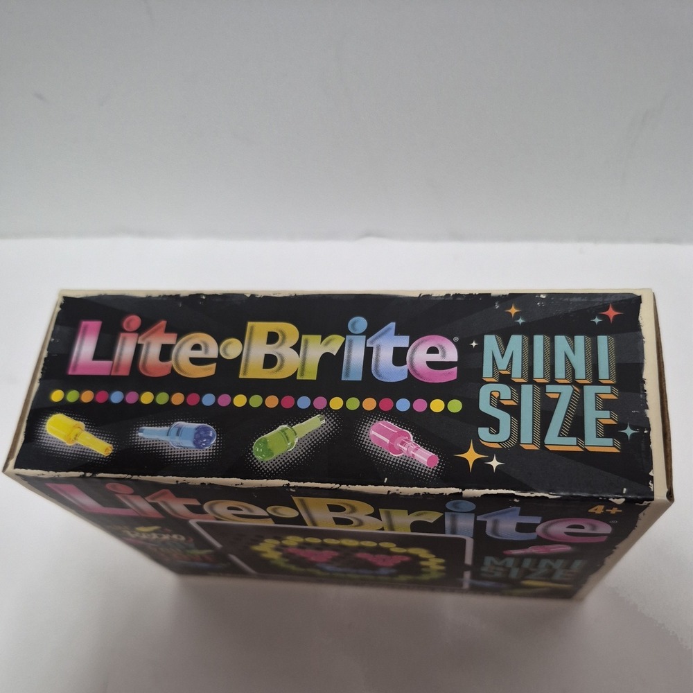 Lite Brite Mini Size Magic Screen Retro Toy Hasbro Basic Fun 92 Pieces NEW - Picture 4 of 9